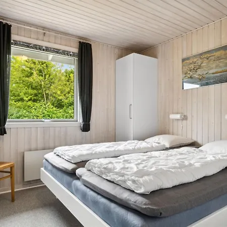 Σπίτι διακοπών Blomma - 300m From The Sea By Interhome